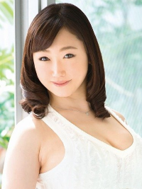 成泽ひなみ