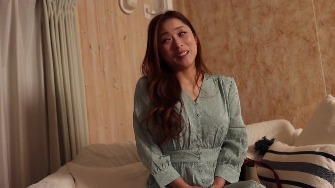 今天非常色情的人妻来了.很难想像有个13岁儿子的美貌妻子.过了35岁还漂亮的家庭主妇肯定有外遇吧 - AV大平台-中文字幕,成人影片,AV,国产,线上看