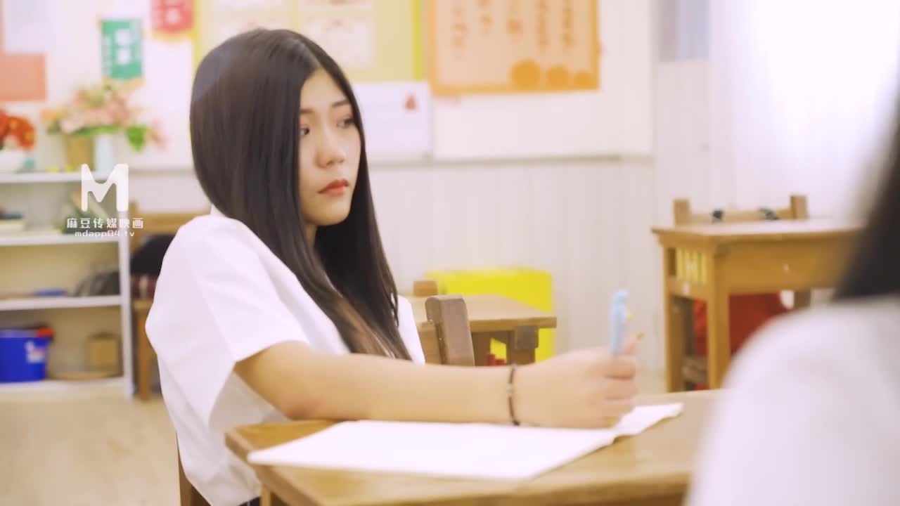 爱爱遗万年 爽操隔壁女校师生 - AV大平台-中文字幕,成人影片,AV,国产,线上看