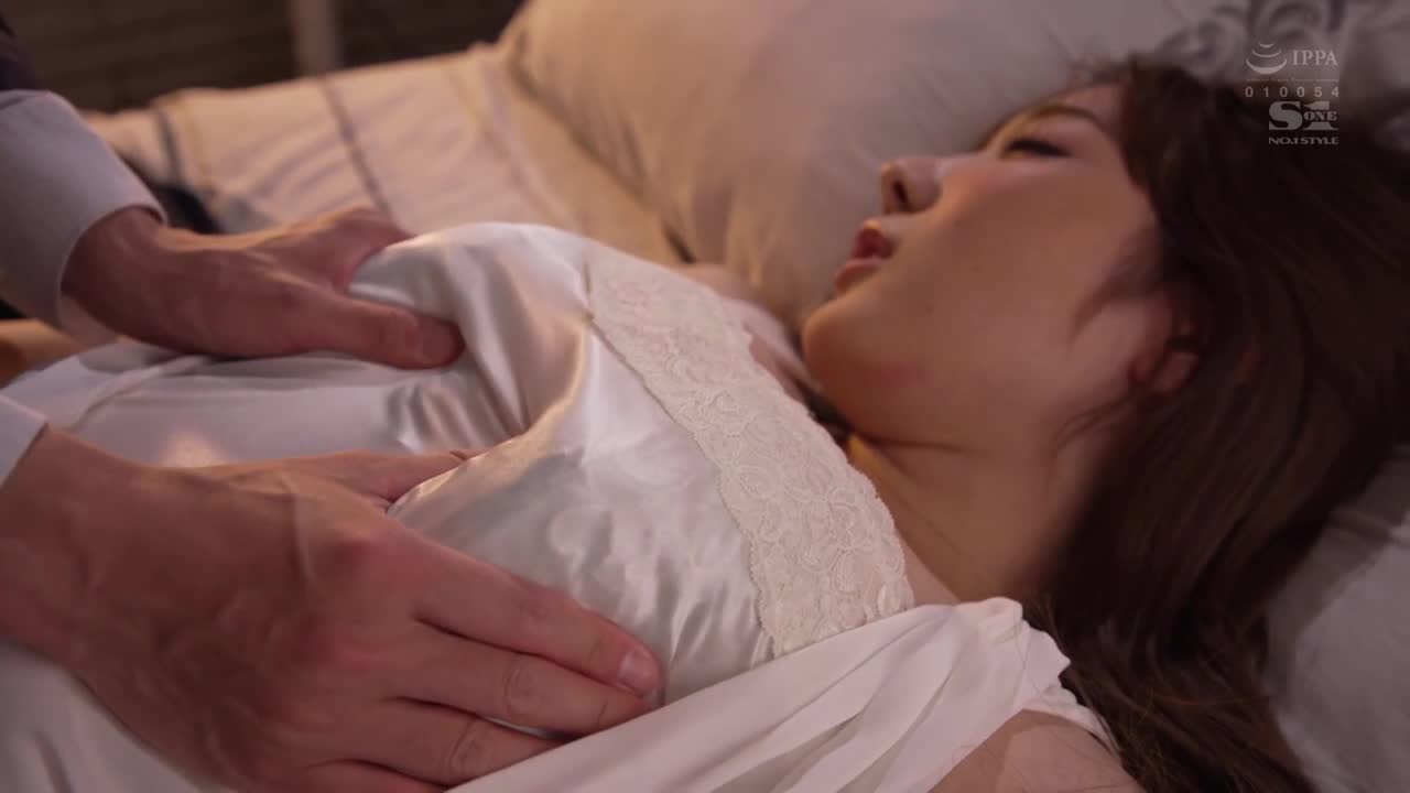 和醉酒女上司意外同房～凌晨零点醉倒的前辈就算是处男的我也推了就能上  小宵虎南 - AV大平台-中文字幕,成人影片,AV,国产,线上看