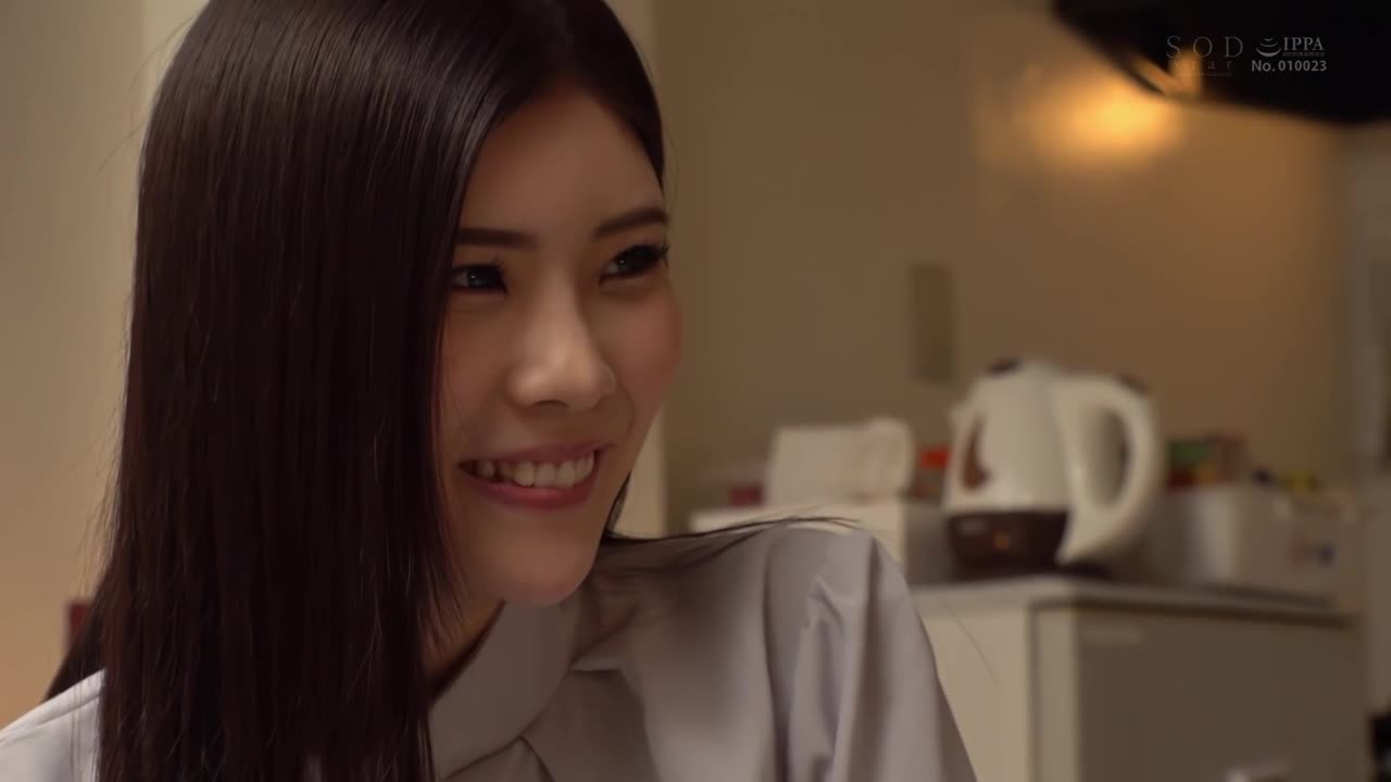 突然下起大雨 透过湿答答的衣服 看到女友的可口身材！无法忍耐的我 一路干她到早上！！ 神木丽 - AV大平台-中文字幕,成人影片,AV,国产,线上看