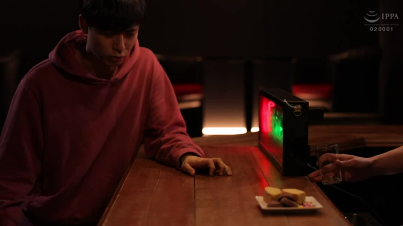 ※胸愤NTR 最烂的郁勃起映像 约束好要幸福的女友被大叔睡走搞坏。凉森玲梦 - AV大平台-中文字幕,成人影片,AV,国产,线上看