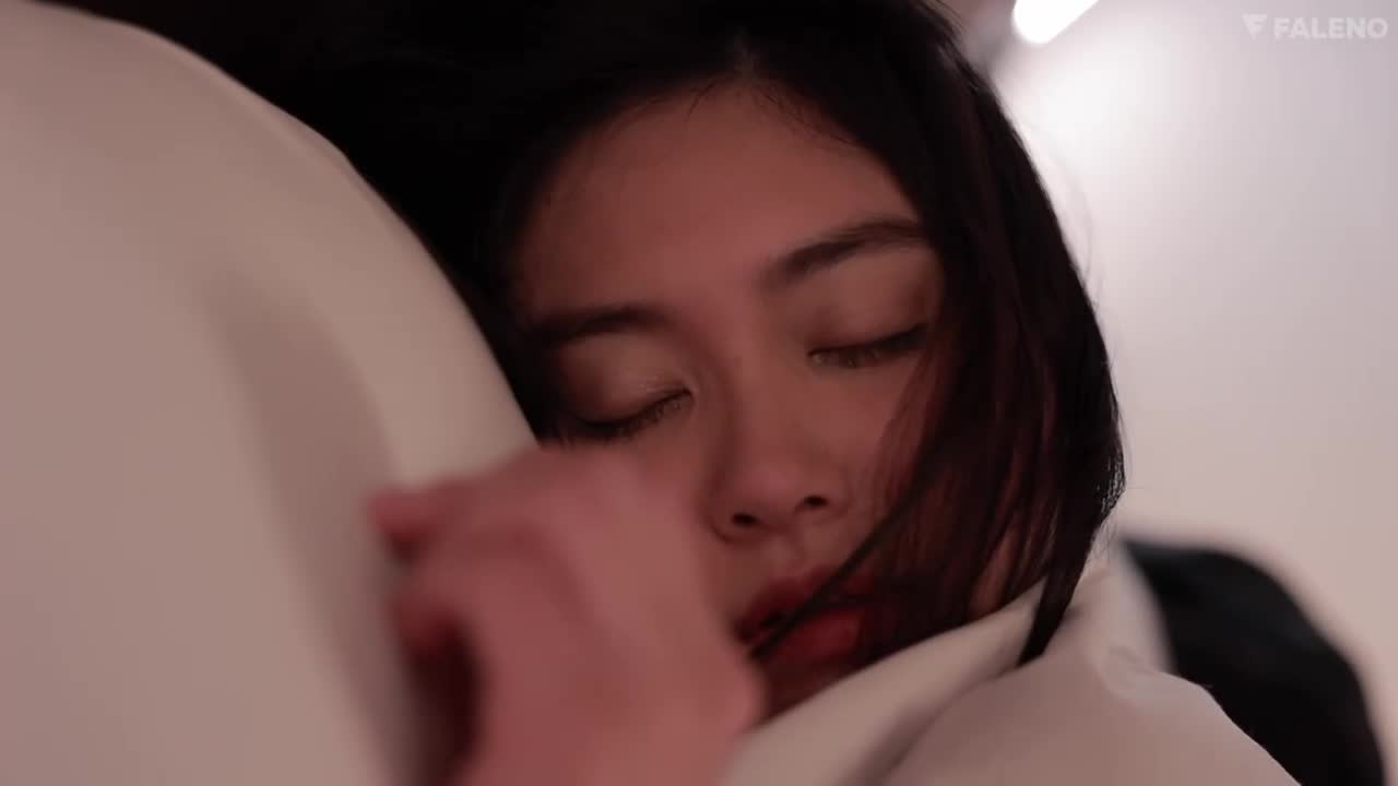 [VIP会员点播]  性接待NTR 女友被找去接待讨厌的大叔客户在生日没有回来… 五十岚夏 - AV大平台-中文字幕,成人影片,AV,国产,线上看