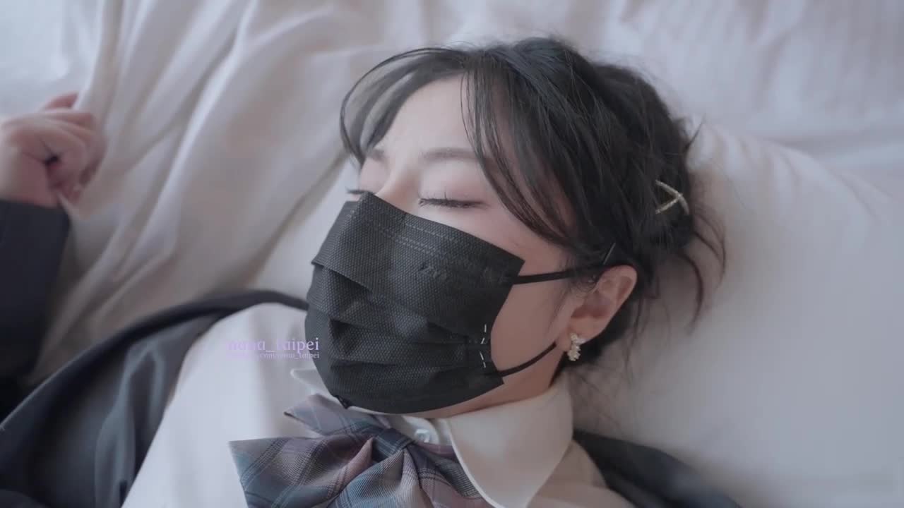 娜娜女高中生和老师的故事 - AV大平台-中文字幕,成人影片,AV,国产,线上看