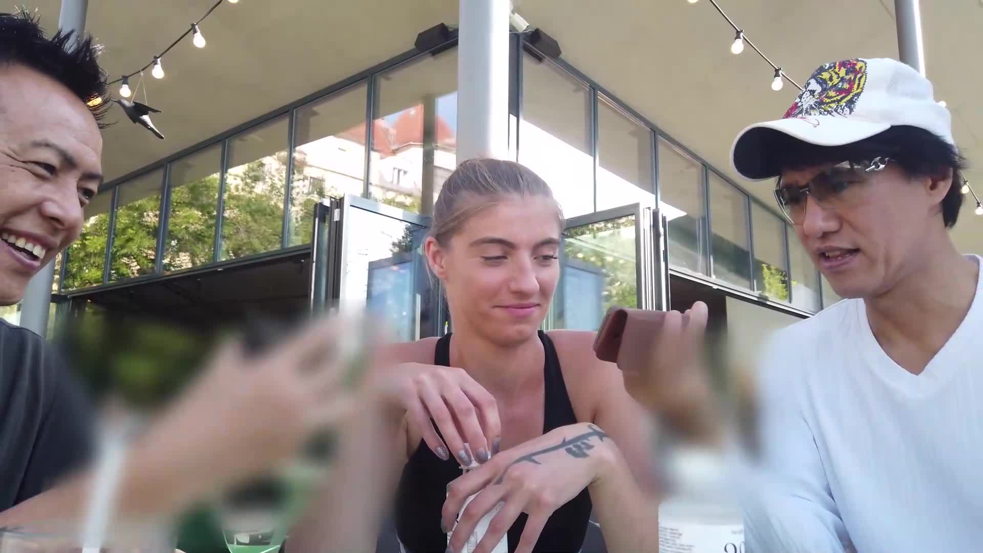 全世界通用的肢体语言 只需一个翻译就可以找到跑步的健康美女！ 一个没有男朋友的沮丧金发女人发疯了，在 3PSEX 中被精液覆盖！ - AV大平台-中文字幕,成人影片,AV,国产,线上看