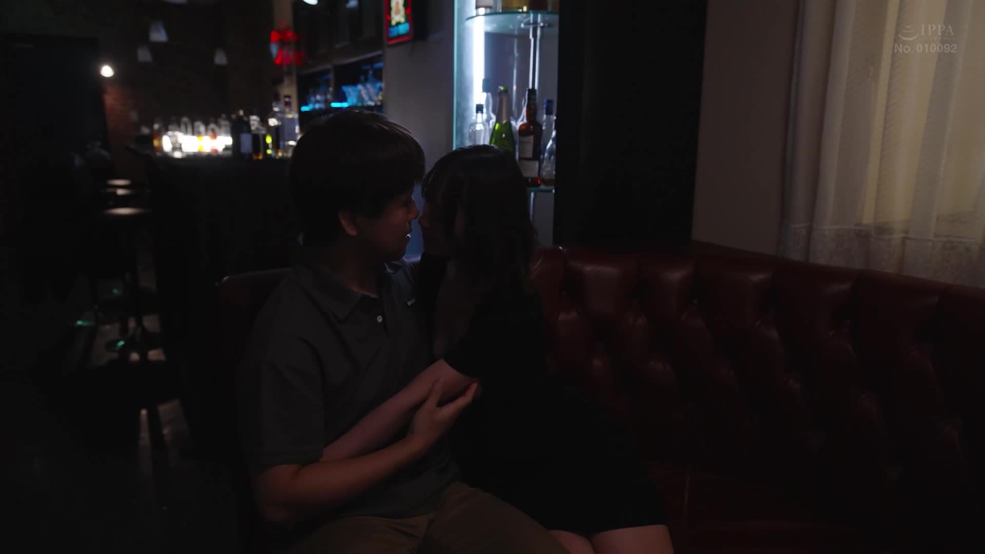 跟个性良好的温泉街酒店巨乳老板娘 一拍即合一起享受淫荡骑乘位不伦 一次又一次的连续中出内射 长瀬麻美 - AV大平台-中文字幕,成人影片,AV,国产,线上看