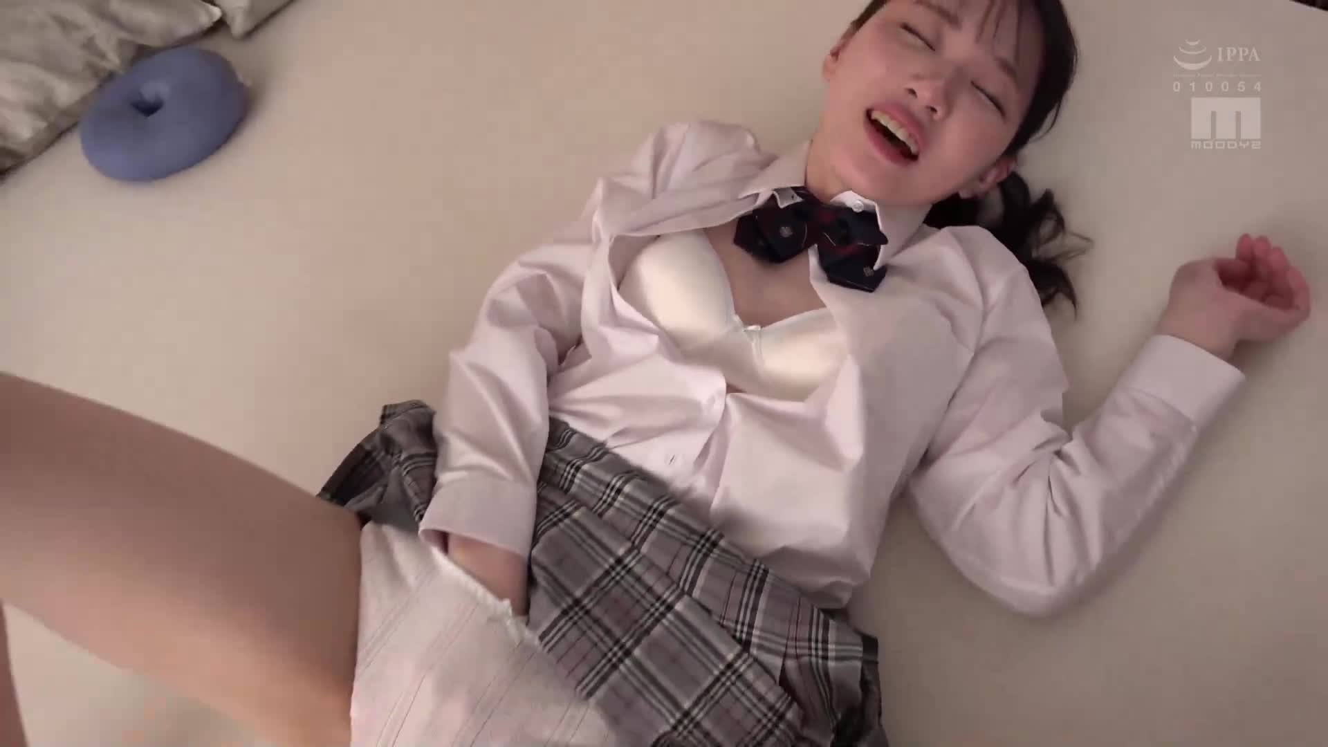 青春水晨间剧女演员般的美少女AV首秀，以像温顺小动物般可爱的声音娇喘着，享受着阳具的高潮。白百合南 - AV大平台-中文字幕,成人影片,AV,国产,线上看