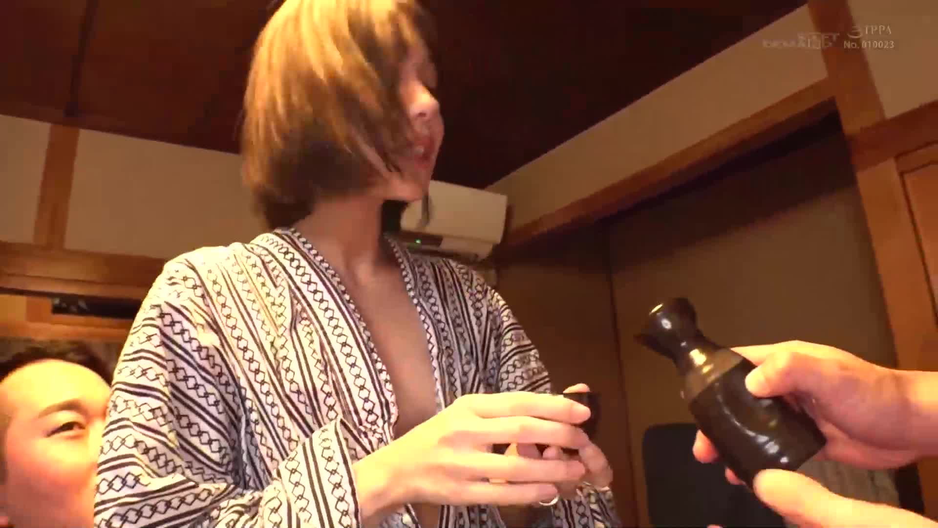 结婚四年 丈夫无法满足的性欲 胸中的真实人妻 梅田美奈美 29岁 最终章 地方温泉旅馆里的暴露与放尿 极限痴迷不伦 - AV大平台-中文字幕,成人影片,AV,国产,线上看