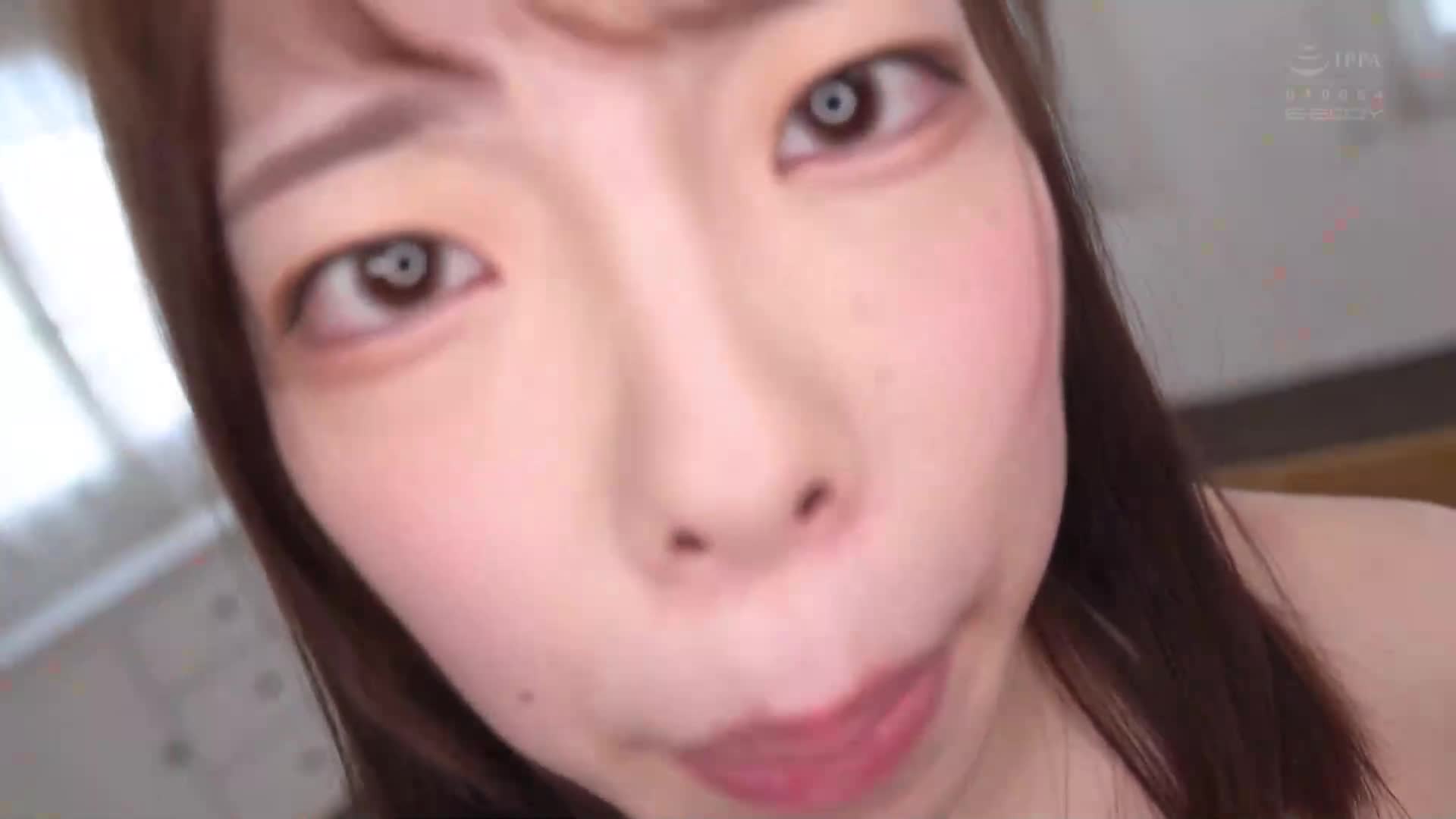孩子们都喜欢的温柔的'奈奈老师'其实是个满脑子点子的色狼！ ？穿着围裙隐藏着像偶像一样纤细身材的G罩杯保母 AV出道 坂井奈奈 - AV大平台-中文字幕,成人影片,AV,国产,线上看