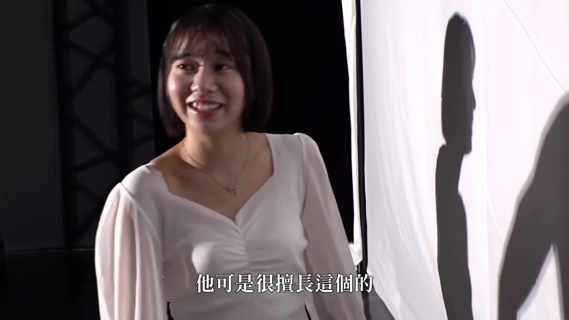 『热恋大学生情侣限定！心动不已的偷窥影子解谜♪』挑战引人注目的纤细美丽JD☆ 她在男友的注视下，与穿着裤子的大鸡巴男生享受生交无限制... 非常舒适使得痉挛无法停止，NTR内射4次连续【街头素人测试♯京花♯20岁♯大学生】 - AV大平台-中文字幕,成人影片,AV,国产,线上看