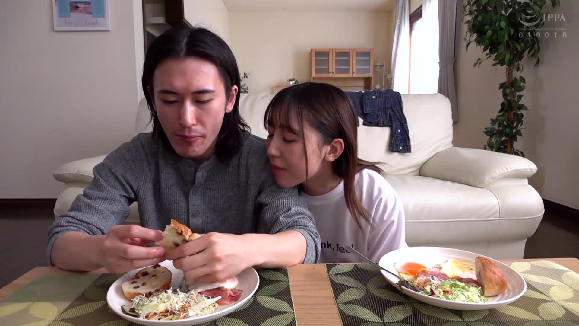 介绍一下我的女朋友。卯佐美铃 - AV大平台-中文字幕,成人影片,AV,国产,线上看