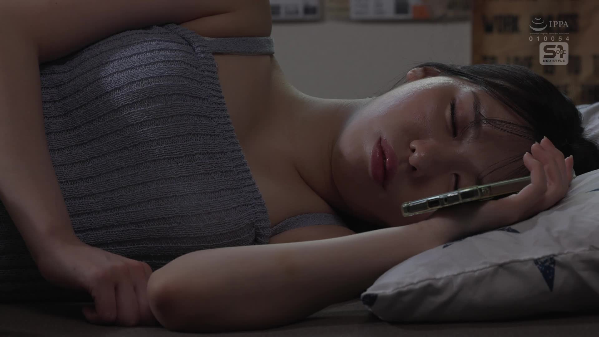 想要出轨的女友和想被抢走的男友的需求与供应完全匹配！ ！被展示别人的鸡巴插插穴的人会感到忧郁NTR 黑岛玲衣 - AV大平台-中文字幕,成人影片,AV,国产,线上看