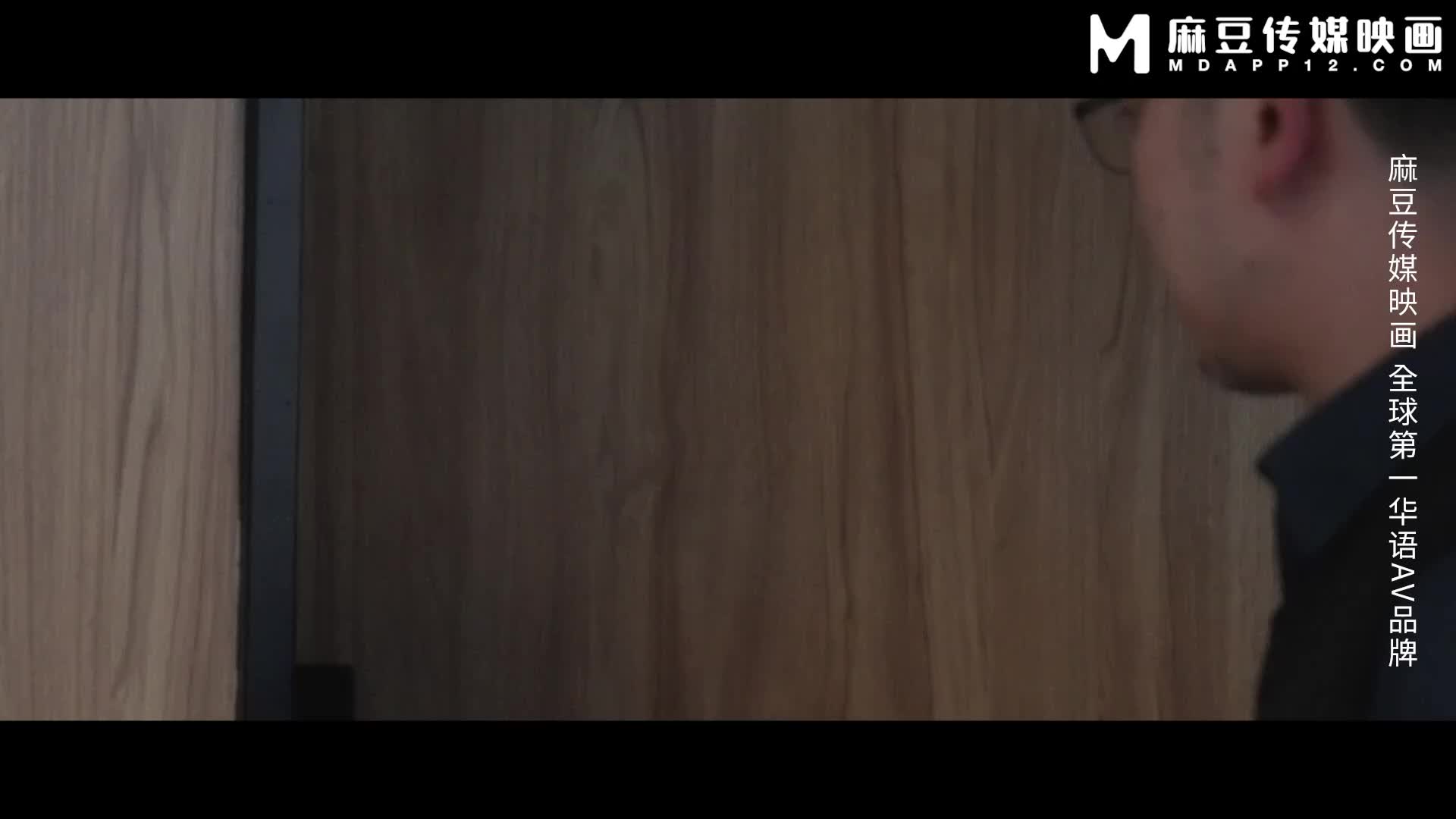 蓝天航空公司的空姐EP2 权色交易多P游戏 李蓉蓉 黎芷萱 兰々 - AV大平台-中文字幕,成人影片,AV,国产,线上看