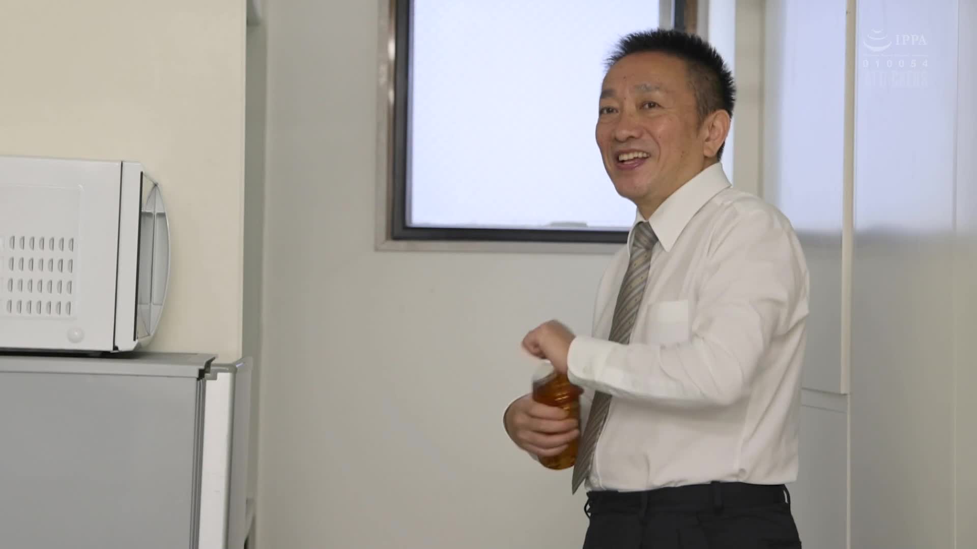 地道又严肃的部下，竟然捉弄我工作家庭皆失败，调戏取精液。 - AV大平台-中文字幕,成人影片,AV,国产,线上看