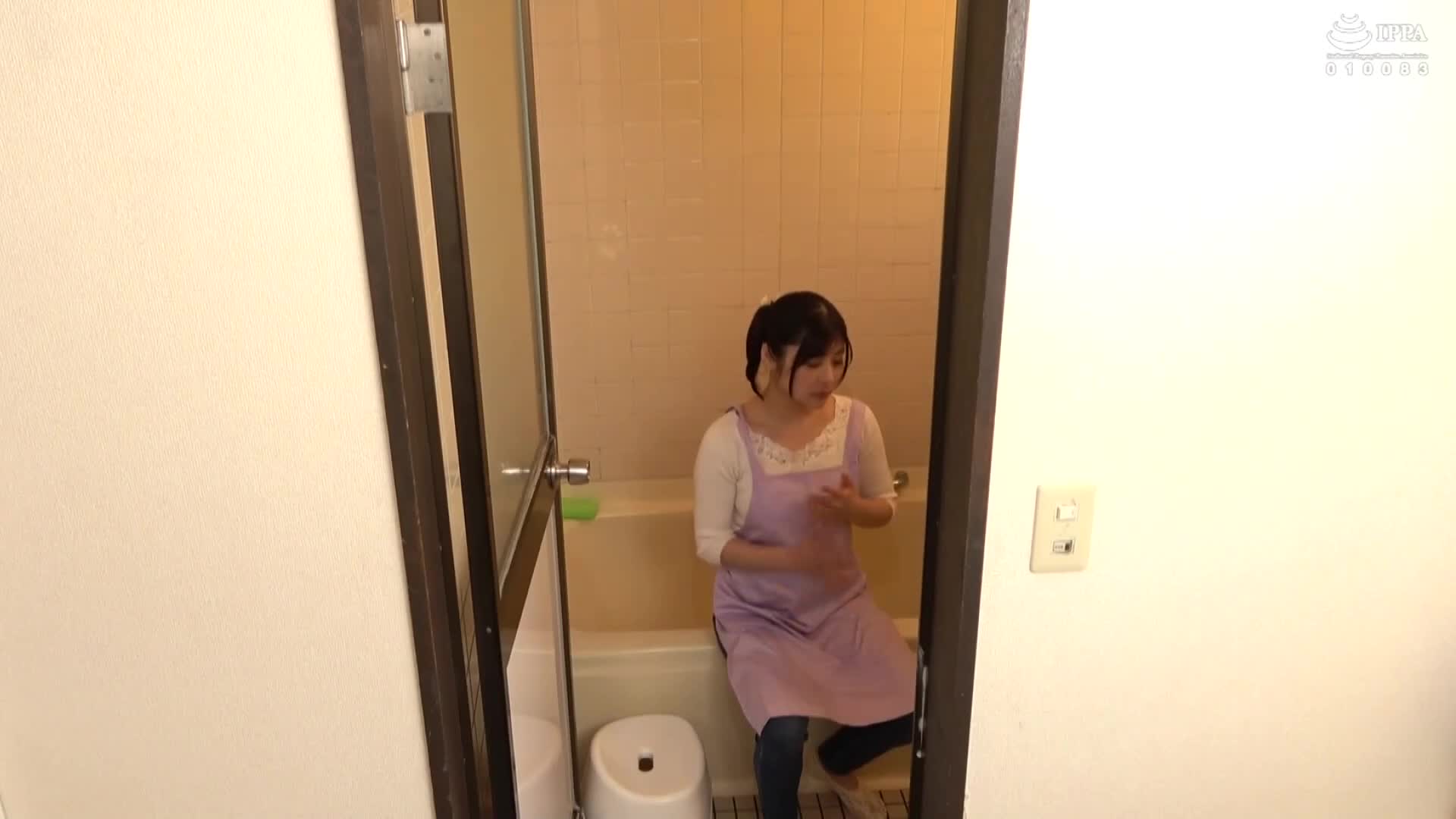 白皙巨臀家务代办阿姨被立即操！被巨屌迷住的人妻第二天自行造访，直到满足为止多次内射44 似鸟日菜 - AV大平台-中文字幕,成人影片,AV,国产,线上看