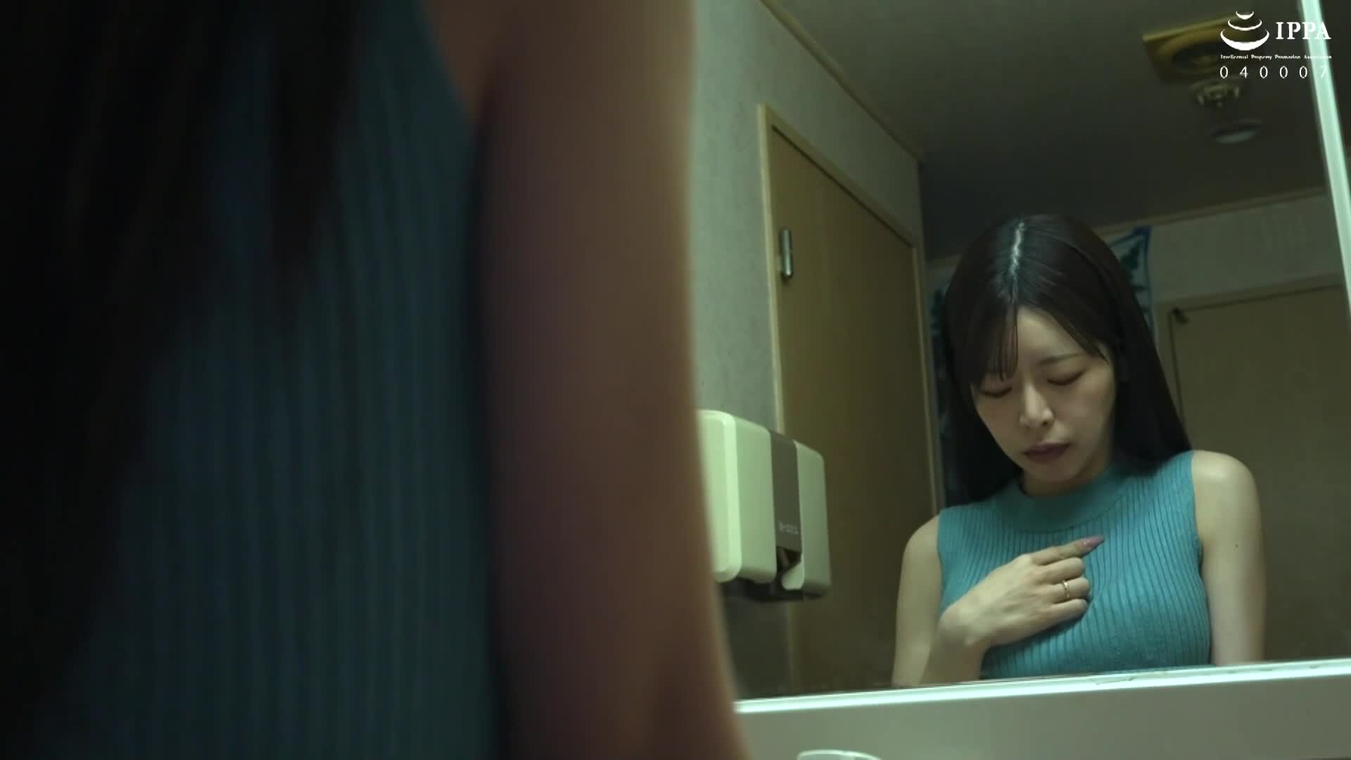 巨乳花嫁 结婚式前夜NTR 昔日恶霸的诱惑，她被说服后偷偷享受着被种植连续射精的性爱，而这一切都在未婚夫的背后进行。逢坂希穗 - AV大平台-中文字幕,成人影片,AV,国产,线上看