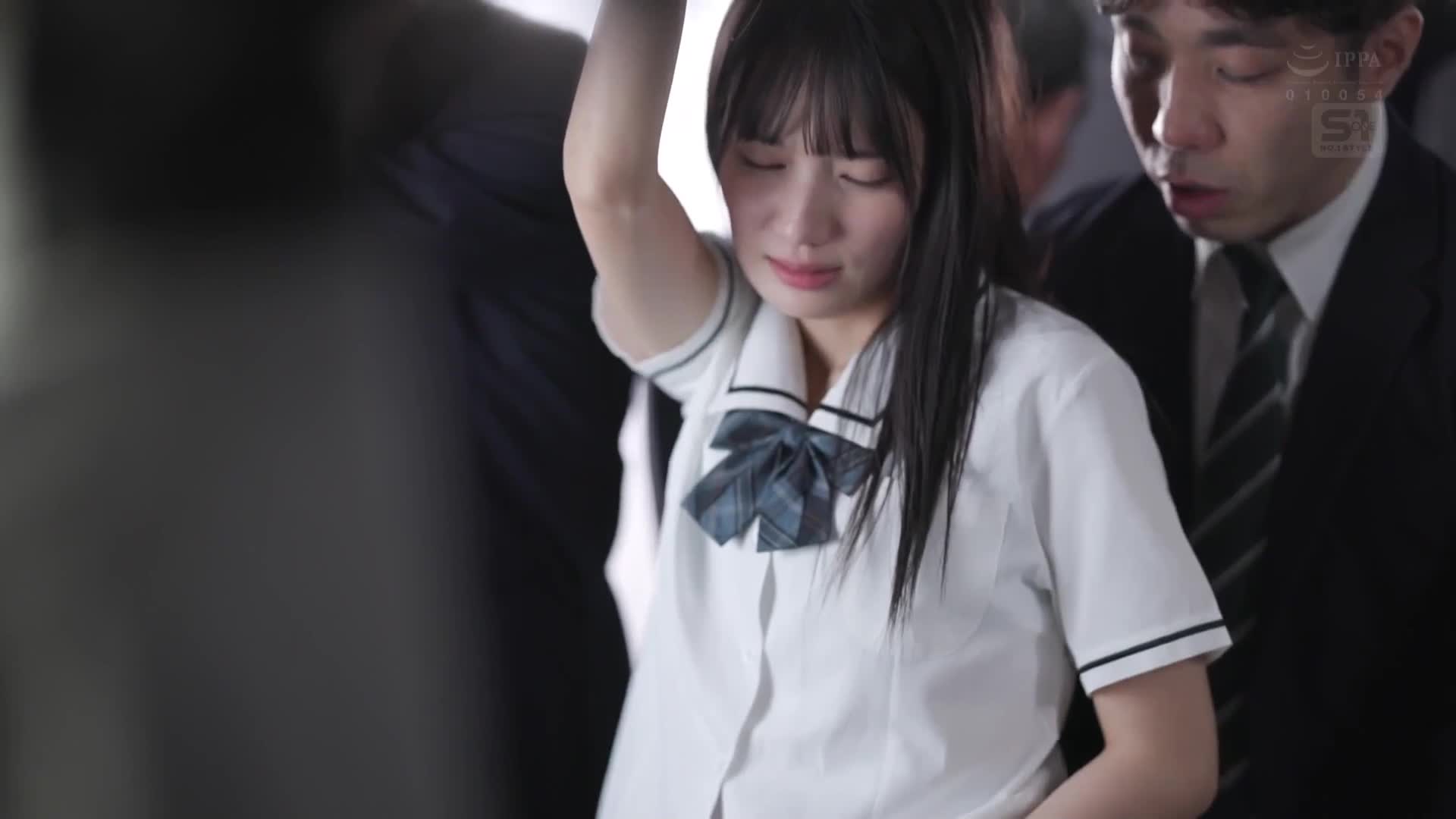 我想要糟蹋一个清纯纯真、透明感十足的少女！无法忍耐，偷偷糟蹋了她...结果竟然被我的缠绕技巧所迷惑。榊原萌 - AV大平台-中文字幕,成人影片,AV,国产,线上看