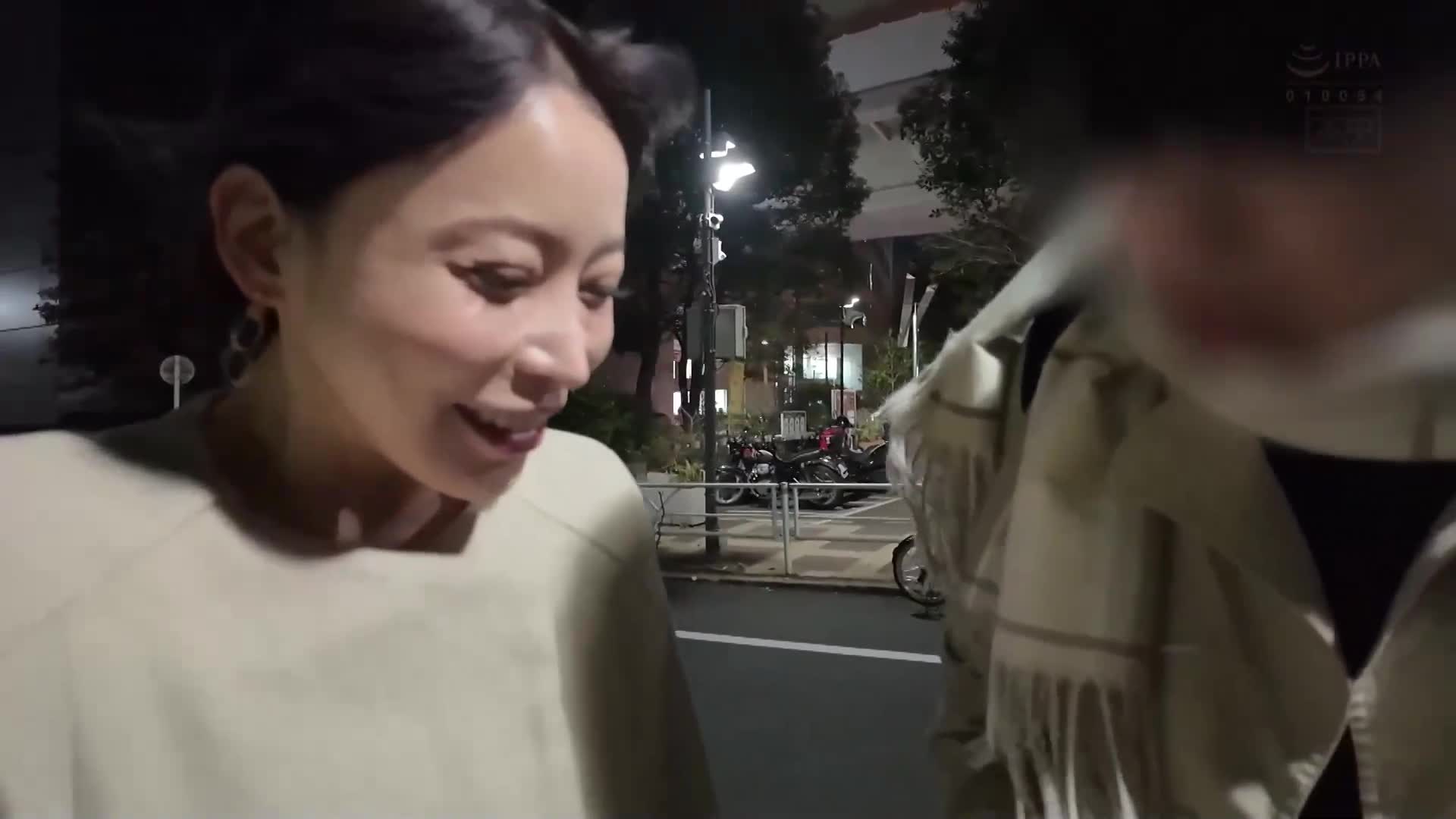 突击！在街角搭讪素人！嘿嘿，那位哥哥，如果你能忍受我真心的淫荡口交十分钟，要不要来玩最棒的射精游戏，体验极致中出的泡泡浴？七濑爱丽丝 - AV大平台-中文字幕,成人影片,AV,国产,线上看