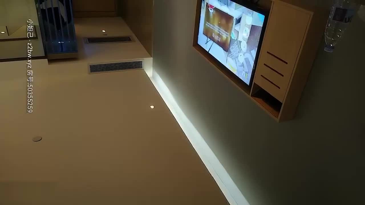 约操高端周边小姐姐，巨乳高颜值女神，温柔白嫩配合度高偷拍洗澡 - AV大平台-中文字幕,成人影片,AV,国产,线上看