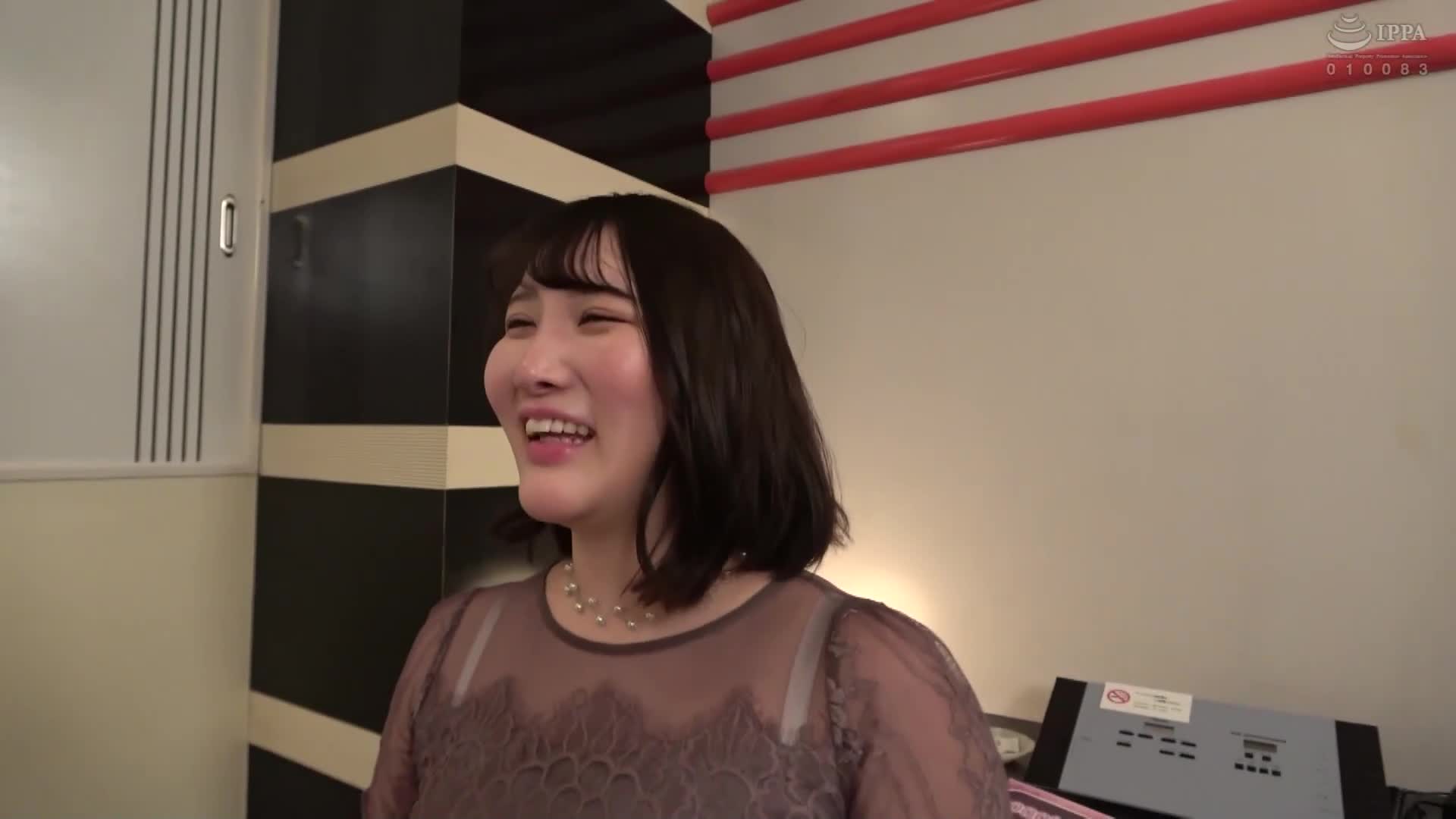 一般男女监控AV 二次会回家前在终电前突击交涉！朋友之间的成年男女挑战中出一发10万日圆的激烈任务！微醉的两位年轻妻子和已婚男性在情人旅馆里进行哈雷姆逆三人连续射精性爱直到早晨！彼此忘记家庭的秘密混乱交换不止止于一次！ ！ - AV大平台-中文字幕,成人影片,AV,国产,线上看