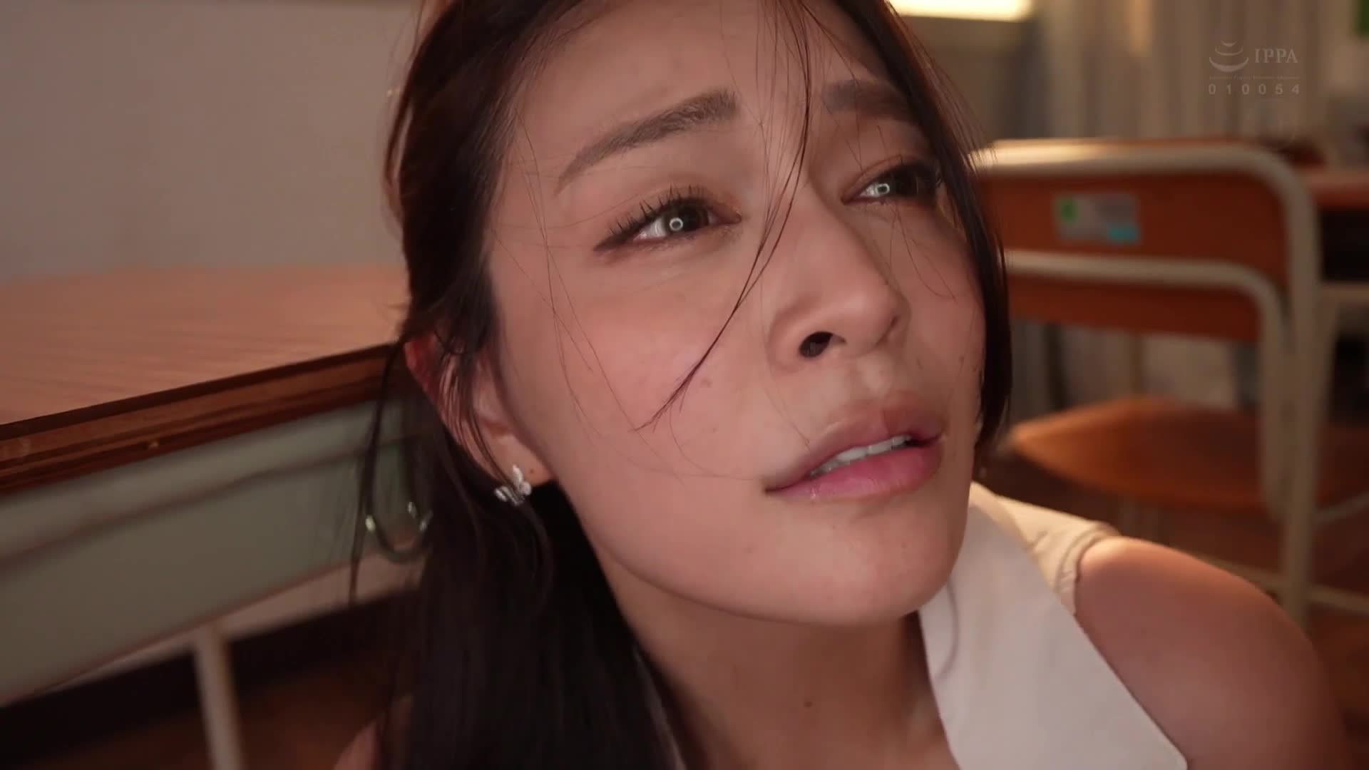 女教师NTR 不良学生将最爱的妻子抢走了。橘玛丽 - AV大平台-中文字幕,成人影片,AV,国产,线上看