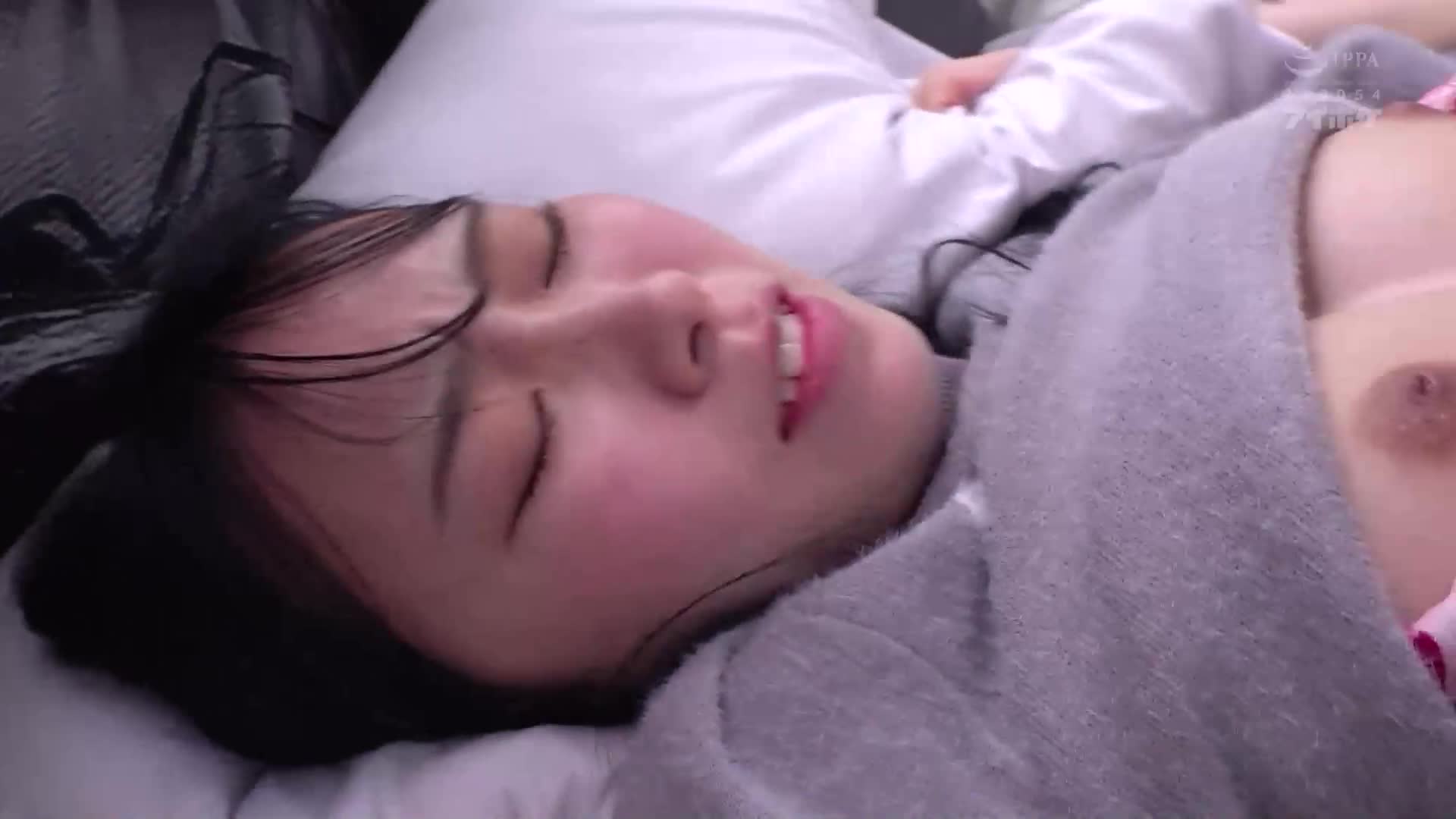 小心轻放大人的盐酸反应，华奢的女大学生月城里香被惩罚到身心俱疲 - AV大平台-中文字幕,成人影片,AV,国产,线上看