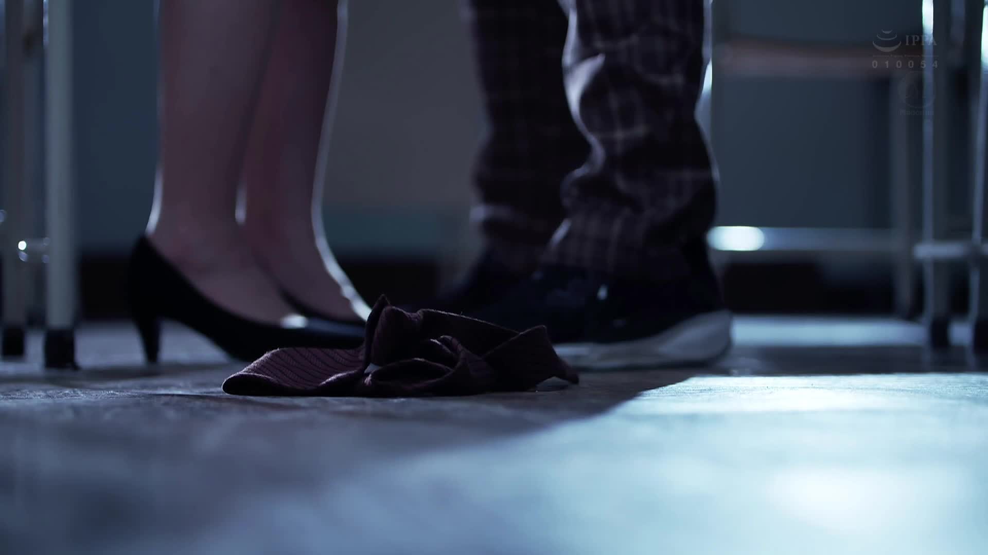 当我回头时不好…老师，我接下来会做坏事…。治愈被欺凌的孩子，女教师・まりこ的甜蜜接吻和诱惑。古东真理子 - AV大平台-中文字幕,成人影片,AV,国产,线上看