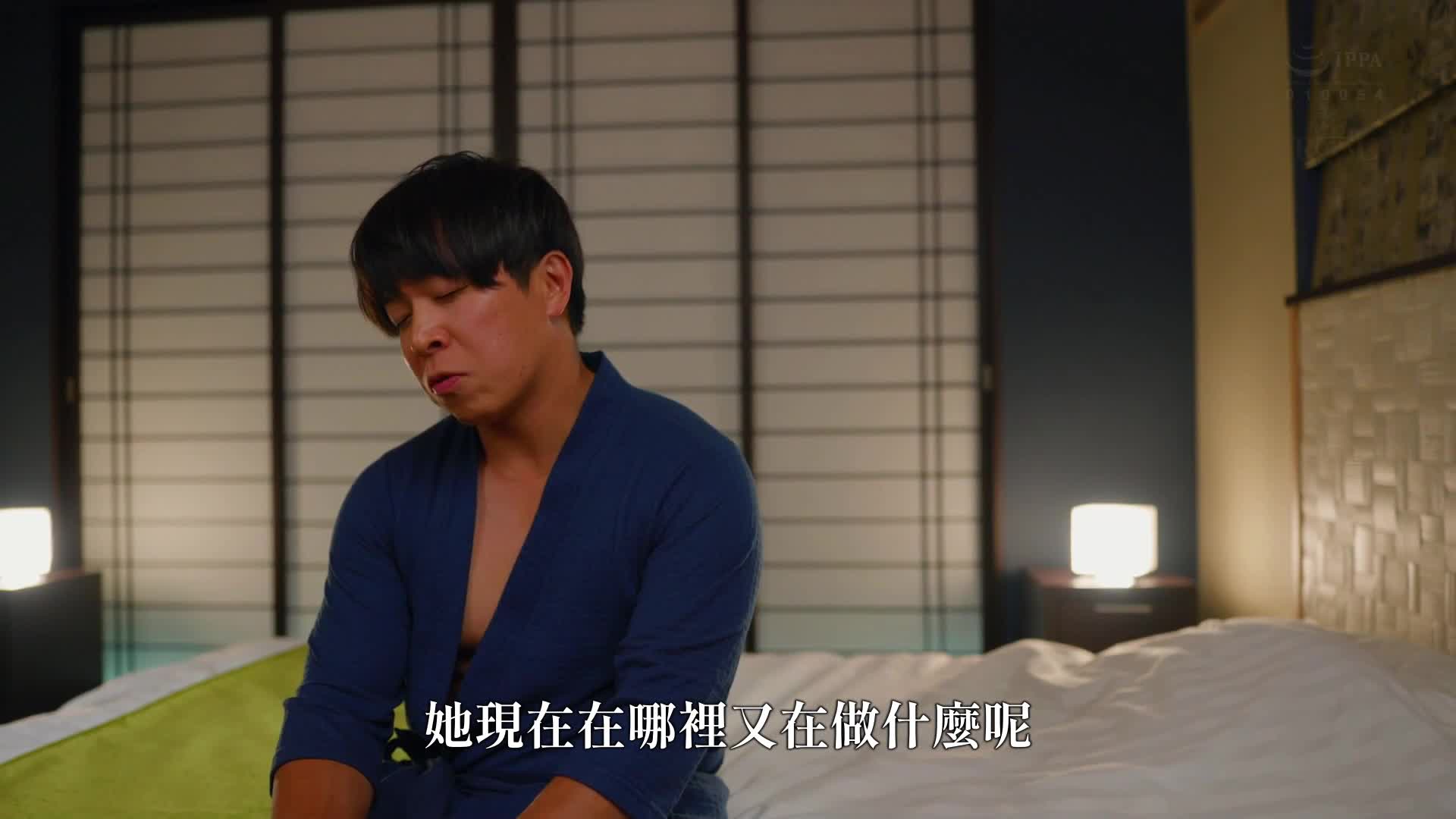 大量的回头客！虽然不接受触摸，但无法拒绝的新人按摩师，在被要求后，用深入的站立后插入，双脚不自觉地颤抖着痉挛高潮！ ！小栗操 - AV大平台-中文字幕,成人影片,AV,国产,线上看