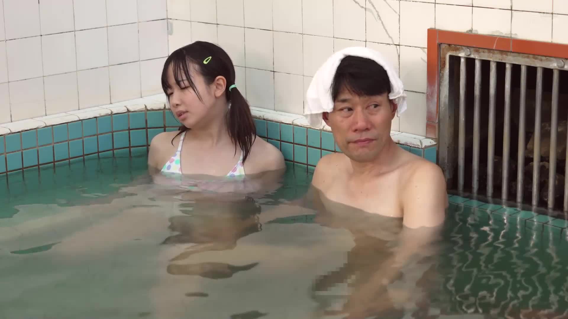 在公共浴场故意让陌生男士勃起后玩弄的痴女小姑娘们。 - AV大平台-中文字幕,成人影片,AV,国产,线上看