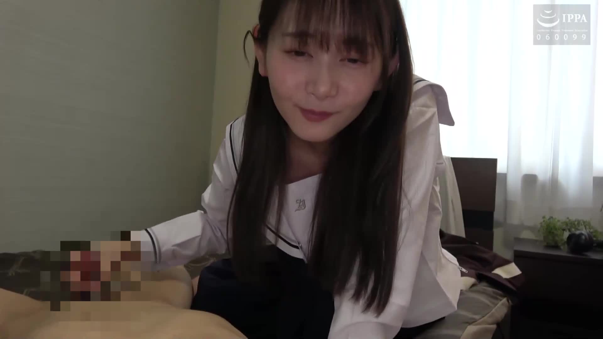 同人孕育NTR 50万部！瞄准前所未有的轰动，跟着憧憬的美少女绘制色情画作，本来可以成为手淫朋友，却在背后被比漫画更臭的体育老师调教得尽兴... 静河 - AV大平台-中文字幕,成人影片,AV,国产,线上看