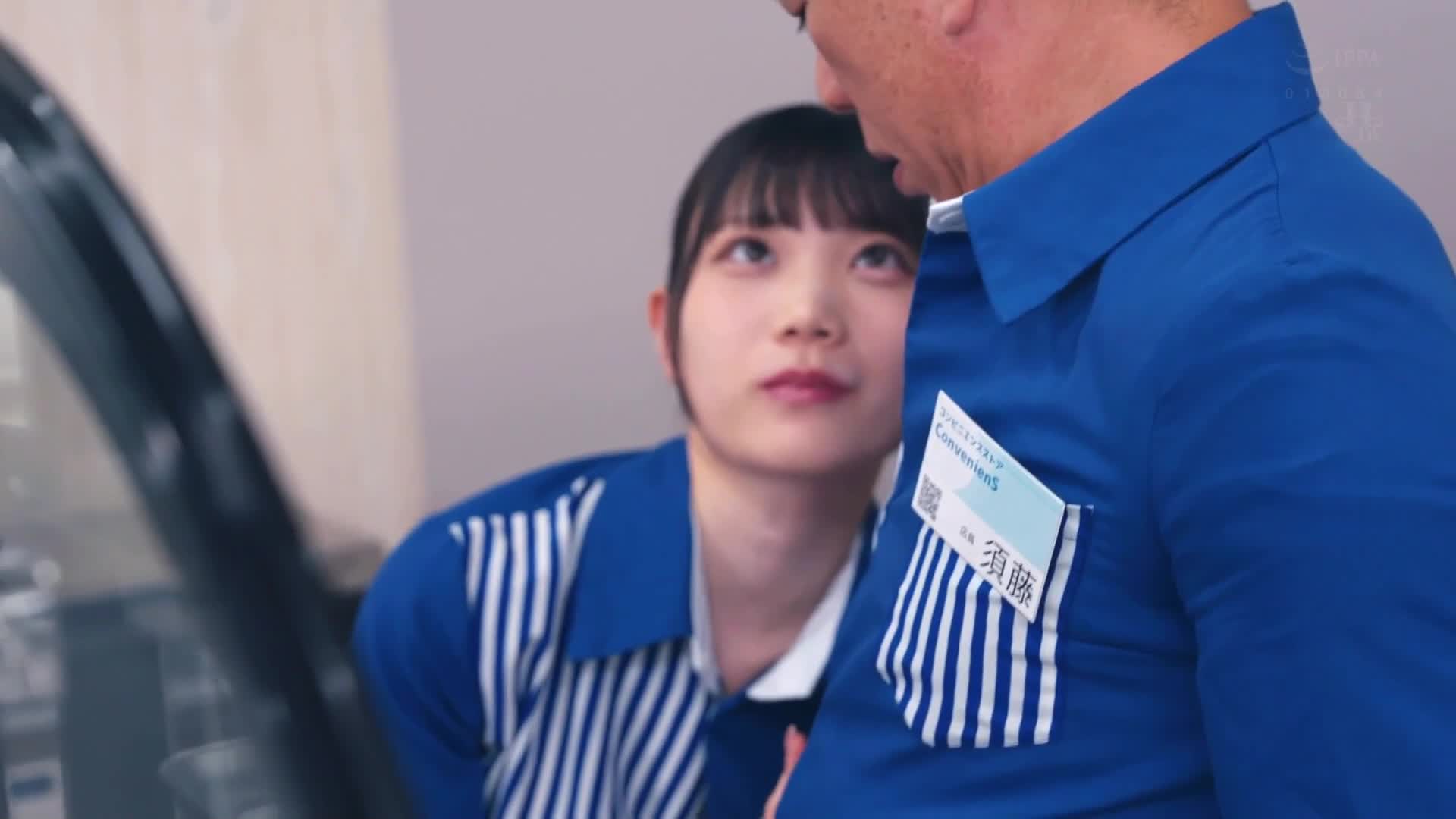 她脱下制服只为我一人。与美少女一起在深夜便利店工作并进行生中性爱。望实佳惠。 - AV大平台-中文字幕,成人影片,AV,国产,线上看