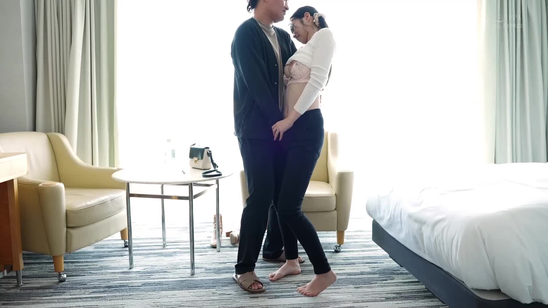 [VIP会员点播][AI解码版]从根本的明亮度开始，办公室的绘画学校总是充满笑容 今村由美 34岁 素人人妻初次登场AV - AV大平台-中文字幕,成人影片,AV,国产,线上看