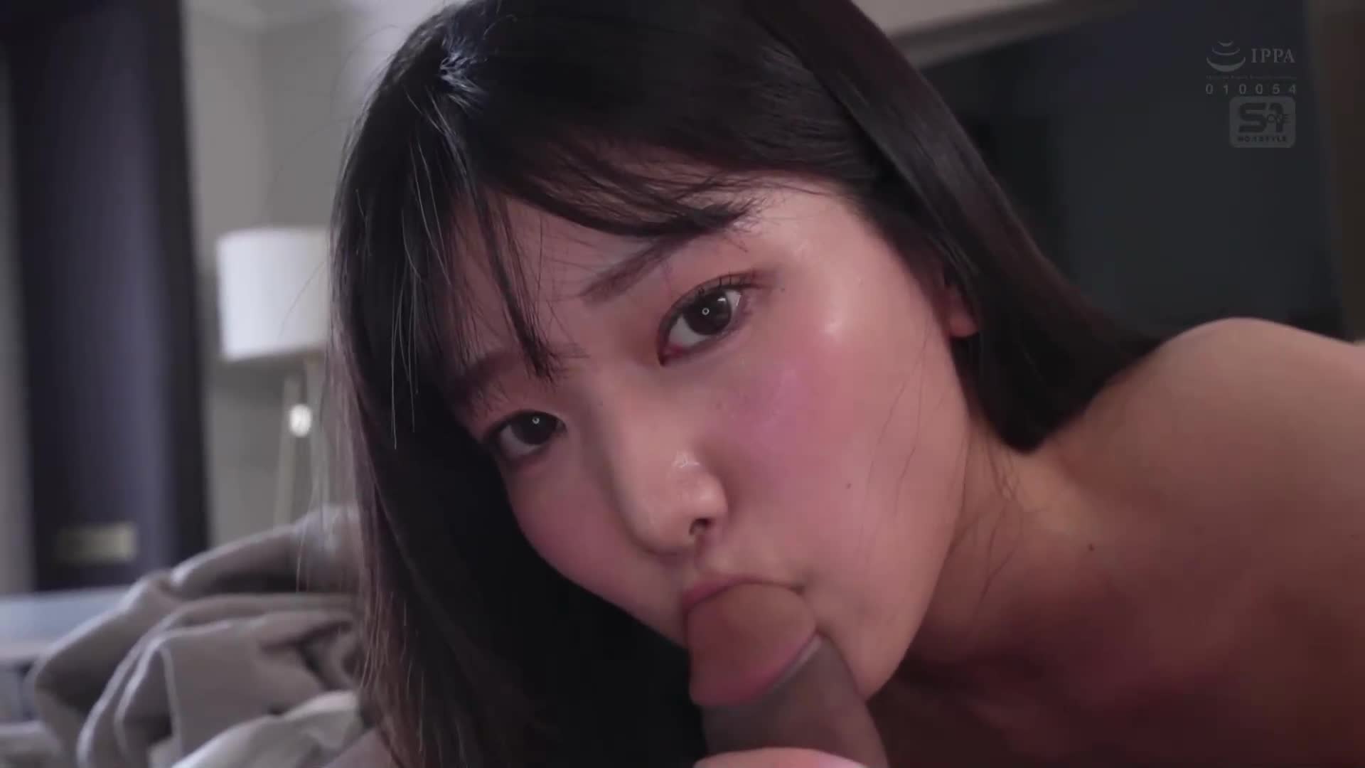 [AI解码版]早晨一起做爱的时候，需要刷牙吗？亲密拥抱、亲吻、缠绵交织，第一次共度一夜的酒店自拍，是初美吗？ - AV大平台-中文字幕,成人影片,AV,国产,线上看