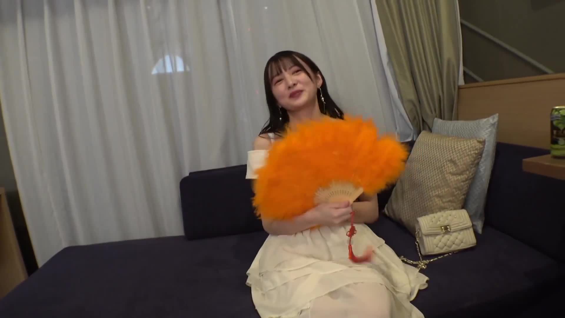 见面一眼爱上确定！从交友APP约会回来的女孩性欲爆发，让我们不敌其魅力www 展示潮吹洪水，达到最完美的结局！真正的软派，初次拍摄。 2251 - AV大平台-中文字幕,成人影片,AV,国产,线上看