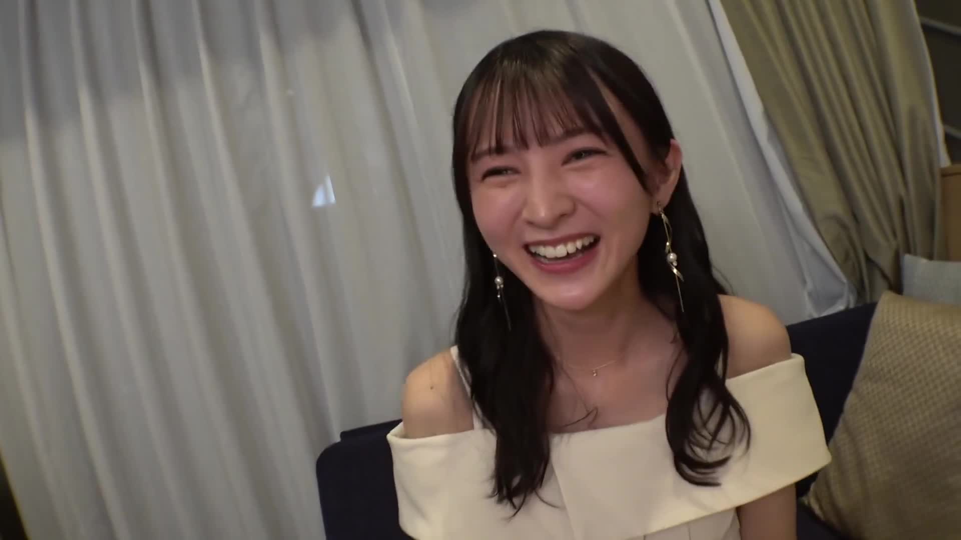 见面一眼爱上确定！从交友APP约会回来的女孩性欲爆发，让我们不敌其魅力www 展示潮吹洪水，达到最完美的结局！真正的软派，初次拍摄。 2251 - AV大平台-中文字幕,成人影片,AV,国产,线上看
