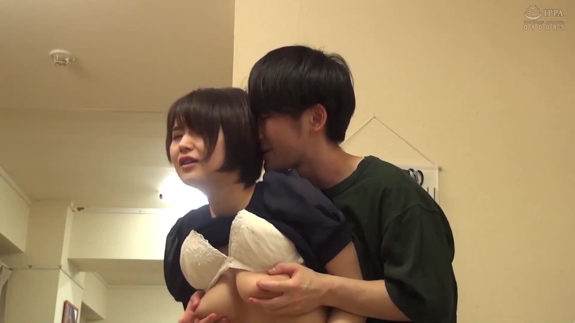 [VIP会员点播][AI解码版]一般男女监控AV 追踪姊弟近亲相奸的特别节目 心地善良的巨乳姊姊与仍是处男的弟弟挑战素股，意外间插入笔直初体验！禁忌中出！！...之后的故事：家中监视器记录姊弟多次发生的近亲相奸2 - AV大平台-中文字幕,成人影片,AV,国产,线上看
