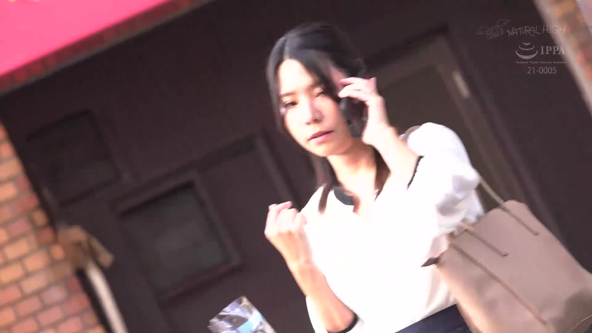 可以进来停下来！ ！ ！挡住不让逃走的无尽深入反弹抽插使女人崩溃5 巨乳人妻编 - AV大平台-中文字幕,成人影片,AV,国产,线上看