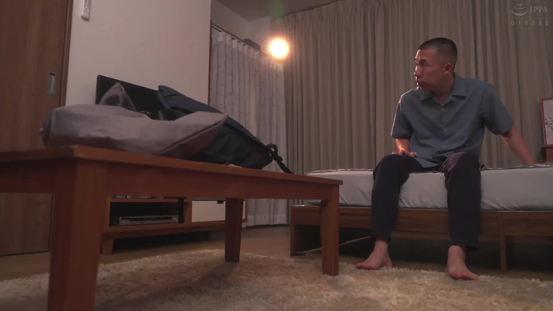 亲不知情的情况下和妹妹约定只是吻的生活。 「只是吻而已...我们是兄妹啊...」原本只是和长大成人的妹妹约定只是吻，但无法忍耐...。回家探亲后...2 - AV大平台-中文字幕,成人影片,AV,国产,线上看