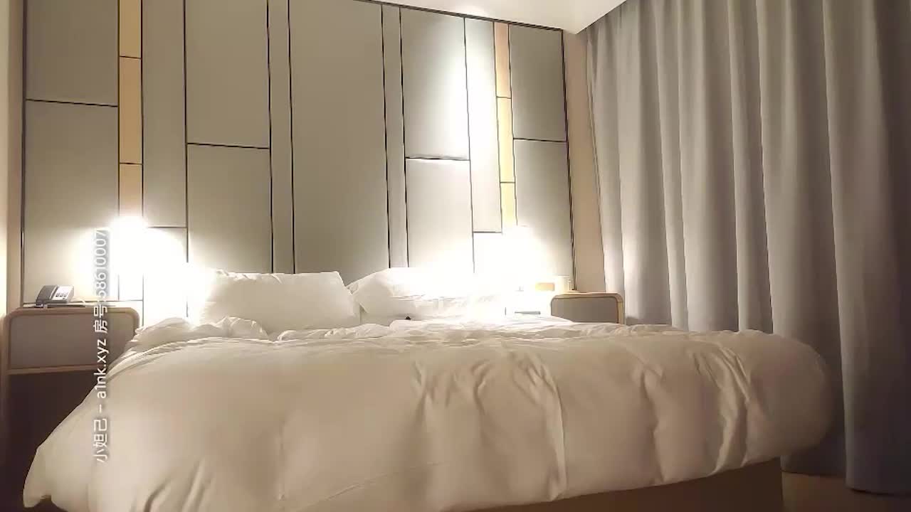 极品骚货，舞蹈老师兼职，一字马，风骚淫荡，勾魂摄魄，尤物不常见 - AV大平台-中文字幕,成人影片,AV,国产,线上看