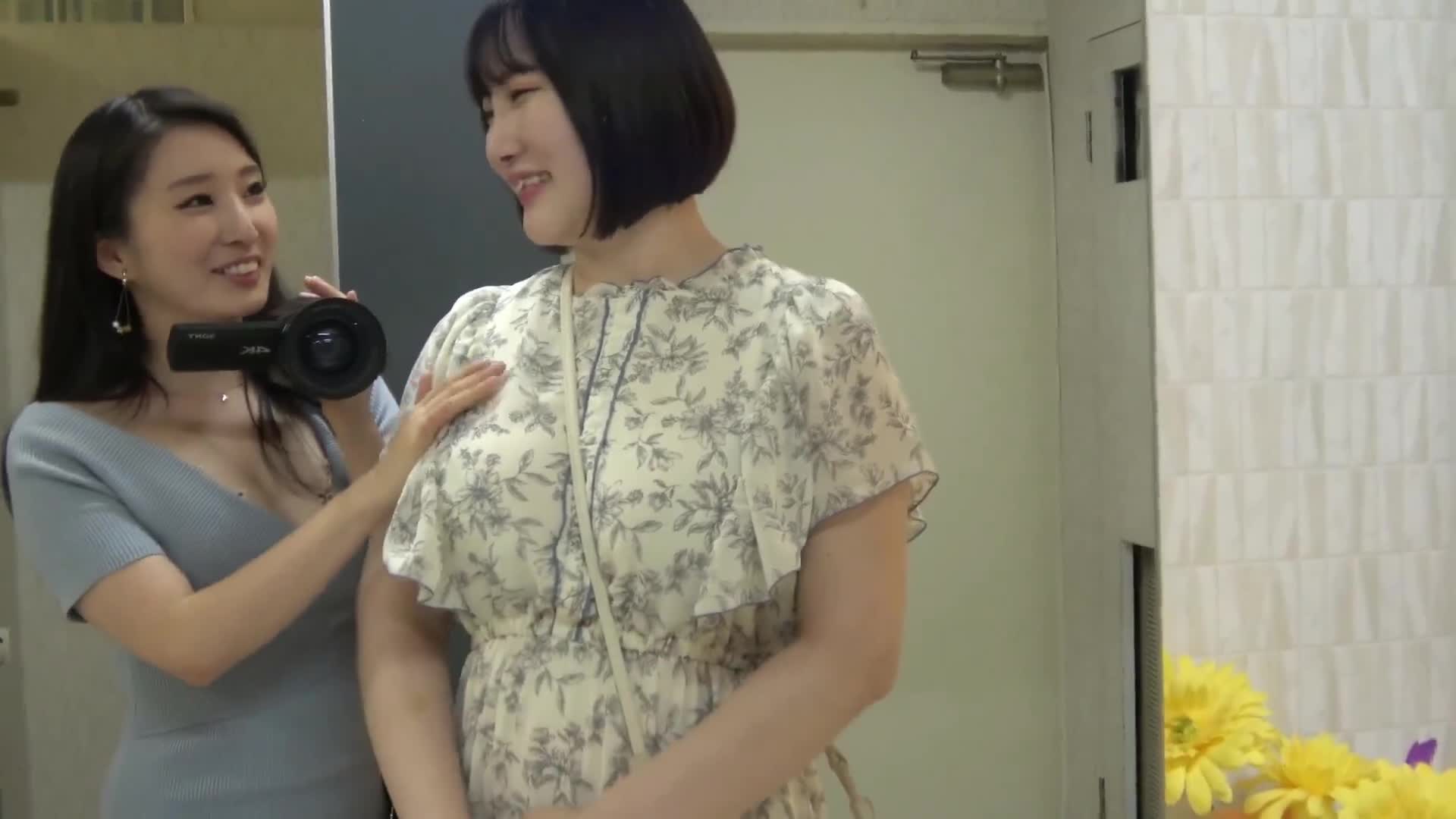 自拍Les H 迷你Les爱抚强烈欲望 沉迷于直妻 甜蜜性爱差距 月野霞 本田佳奈 - AV大平台-中文字幕,成人影片,AV,国产,线上看