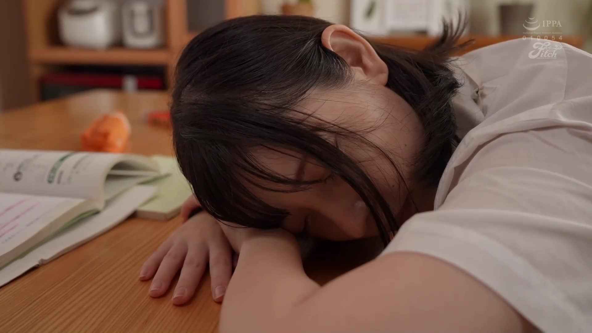 [AI解码版]真人版！妹的朋友太过分地迷恋恶臭体味，与害羞的我在危险期间不停地上演内射，雨宫响 - AV大平台-中文字幕,成人影片,AV,国产,线上看