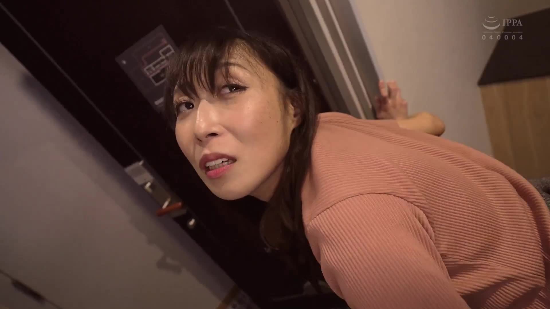 [AI解码版]不戴胸罩露出乳头！淫乱熟女与羞耻游玩约会2 相河沙季 - AV大平台-中文字幕,成人影片,AV,国产,线上看