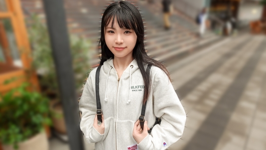 SIRO-5650[AI解碼版]令和時代的性愛！19歲在某知名主題樂園工作的女孩應徵！對性愛充滿好奇和魅力十足！蜂窩般的臉也很可愛！過於敏感的性感帶是因為年輕嗎？！性愛潛力太高了！【首次拍攝】在網上應徵AV→AV拍攝體驗 2530 - AV大平台-中文字幕,成人影片,AV,国产,线上看