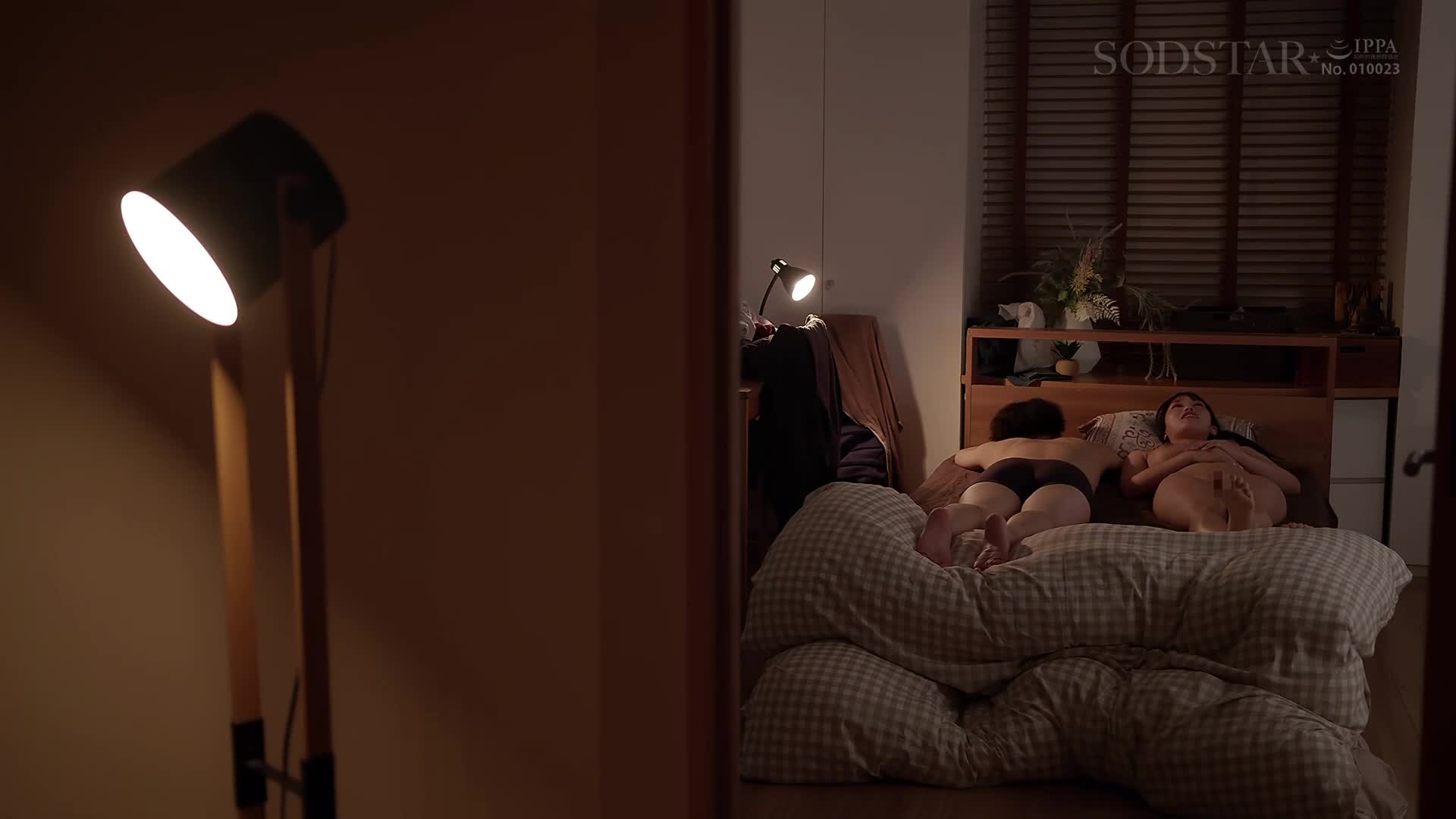 [AI解码版]我在家与裸体情人度过的三天连假 ～尽管我们在身体上很合拍，但他却一直唠叨着我的男友，却不断高潮～ 新川空 - AV大平台-中文字幕,成人影片,AV,国产,线上看