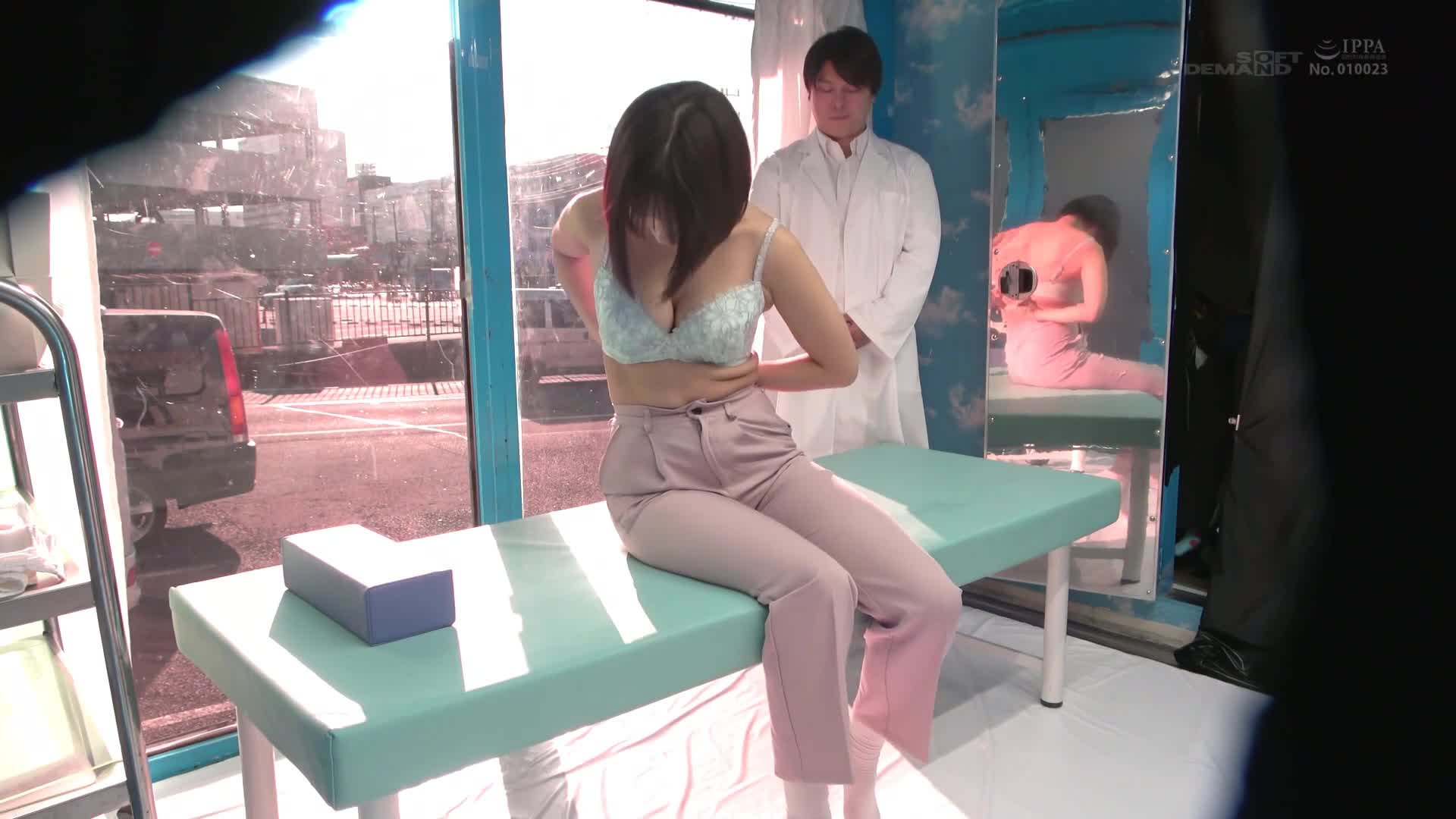[AI解码版]神奇镜号 真认真妊活女子限定！细腻检视正在生育的幼嫩敏感肌肤！淫荡触诊乳房并揉捏，分泌物从阴道溢出直接插入大龟头！羞愧脸红的妇科检查！ - AV大平台-中文字幕,成人影片,AV,国产,线上看