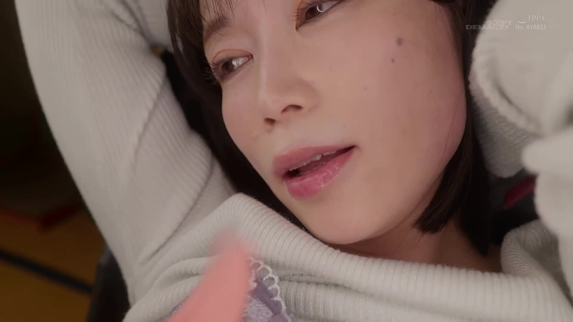 [AI解码版]神奈川县逗子市育有小五女儿的坚强母亲，41岁的小泉玖美：「想要被搞得更乱一点」-被解放的已婚女性的性欲，忘记丈夫和女儿，享受一夜两日的巢穴受虐不伦。 - AV大平台-中文字幕,成人影片,AV,国产,线上看