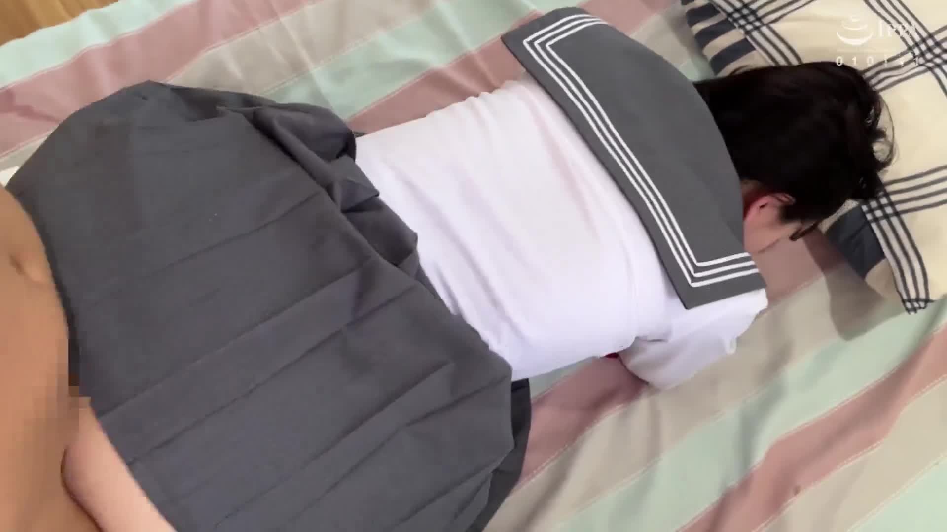 大人制服：与已成为人妻的前女友发生不伦会面...穿着当时的制服让人起鸡皮疙瘩至极，青春回忆的性交让人羞涩与兴奋交织不已 铃木真夕 - AV大平台-中文字幕,成人影片,AV,国产,线上看