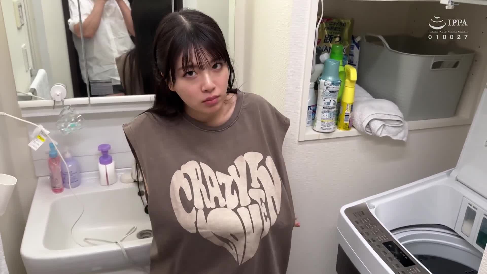 【偶像的后辈】常常笑容满面的假天真女孩 后辈OL的性爱影片曝光 真白风羽里 - AV大平台-中文字幕,成人影片,AV,国产,线上看