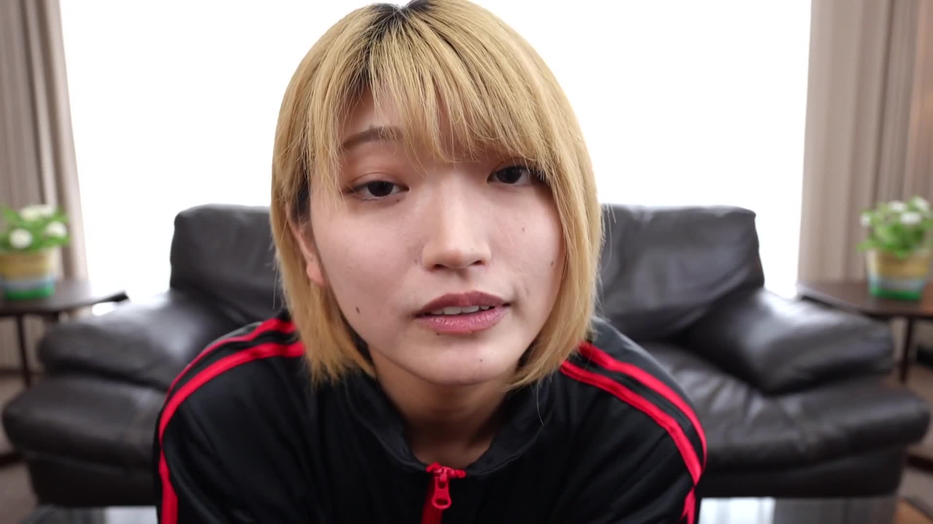 派对女子素颜自慰后展示性行为！ - AV大平台-中文字幕,成人影片,AV,国产,线上看