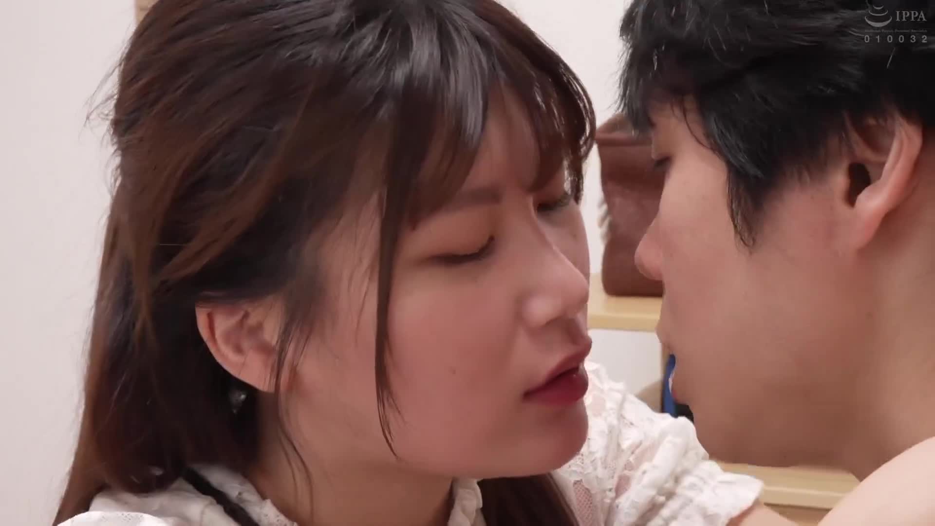 【生活中的骚扰】“要让你内里出来！你还愿意吗？”对新人打工或表现较差的后辈进行欺凌，让前辈女生或女上司看到他们困扰的表情而感到兴奋的生活中骚扰！ - AV大平台-中文字幕,成人影片,AV,国产,线上看